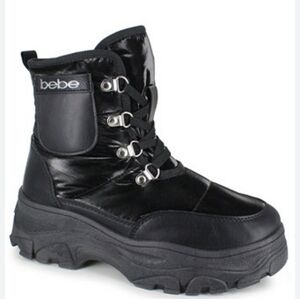 Bebe Sport Women's "Jadah" Y2K Quilted Winter Puffer/Moon Boots (Size 7)